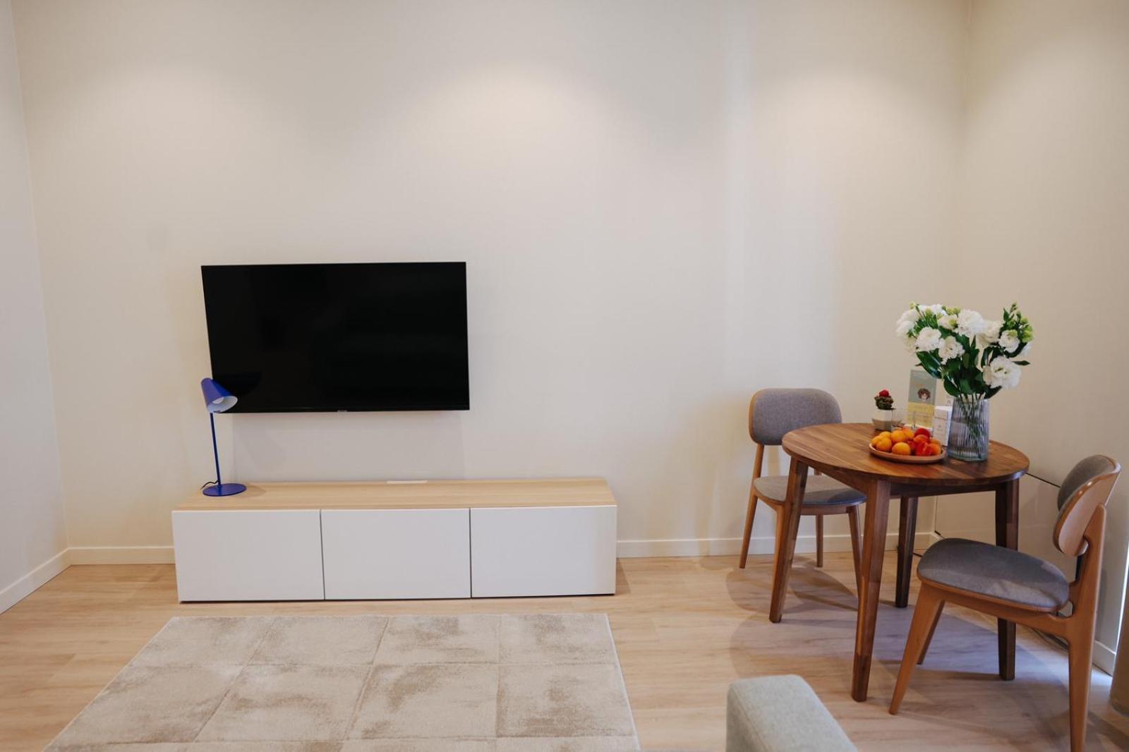 Мм Group Apartment 乌日霍罗德 外观 照片